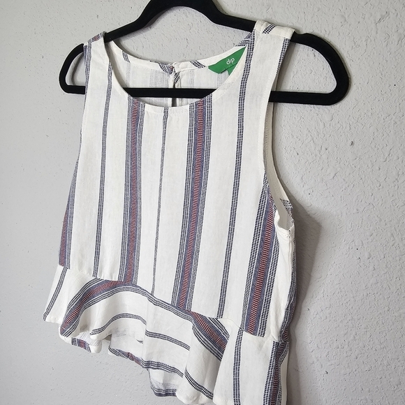 DIP Patriotic Crop Sleeveless‎ Hi Low Ruffle Hem Shirt Size S Small - Picture 2 of 8